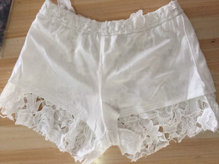 White Lace Long Sleeved Suit - 图片 11